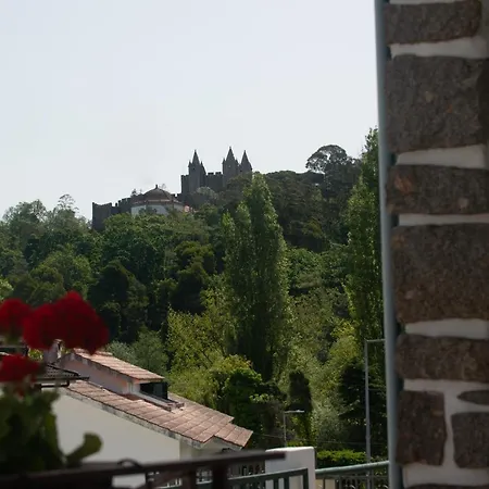 Country house Casa Do Carvalhal - Natureza No Centro Da Cidade