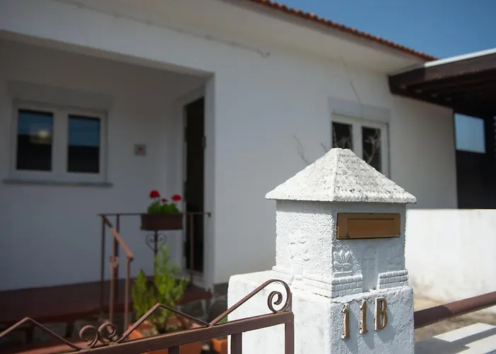 Casa Do Carvalhal - Natureza No Centro Da Cidade Santa Maria da Feira